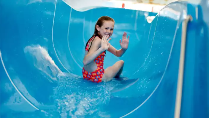 Oakdene Holiday Park Swimming Pool