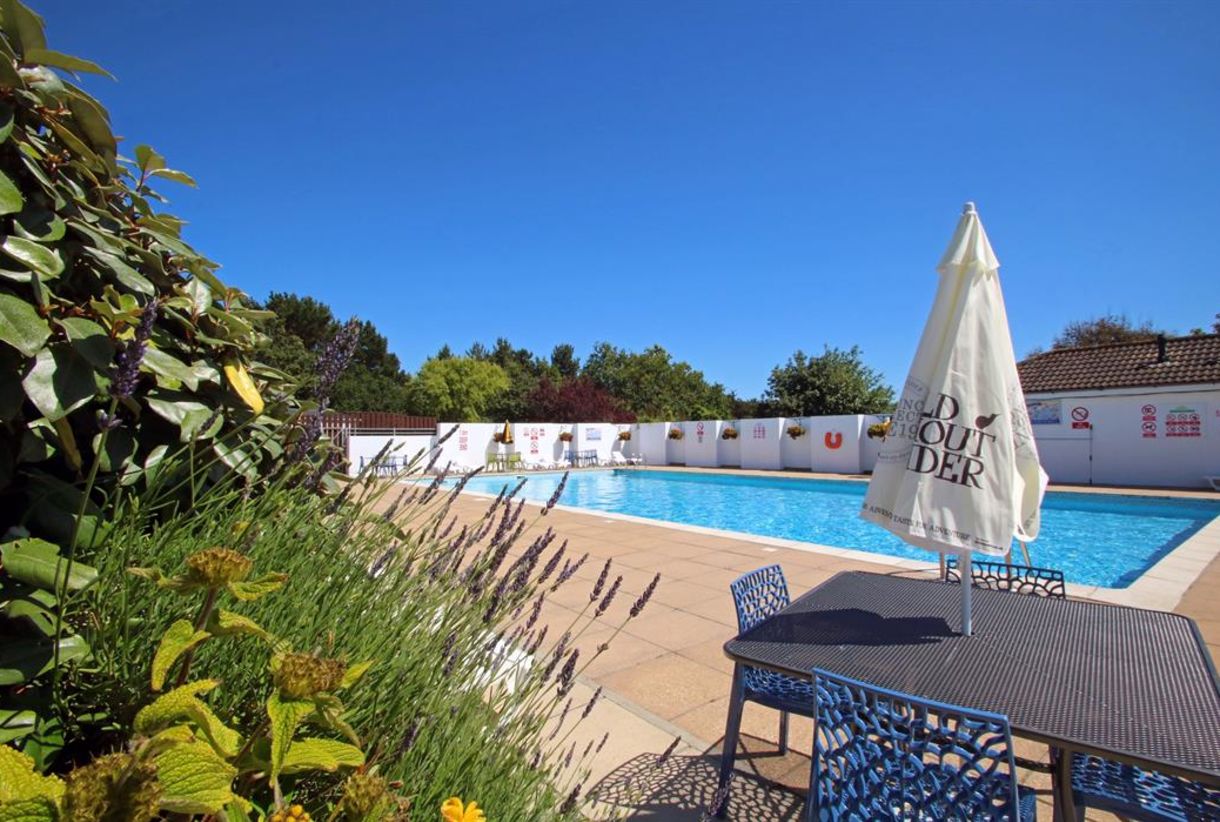 Shorefield Swimming Pool
